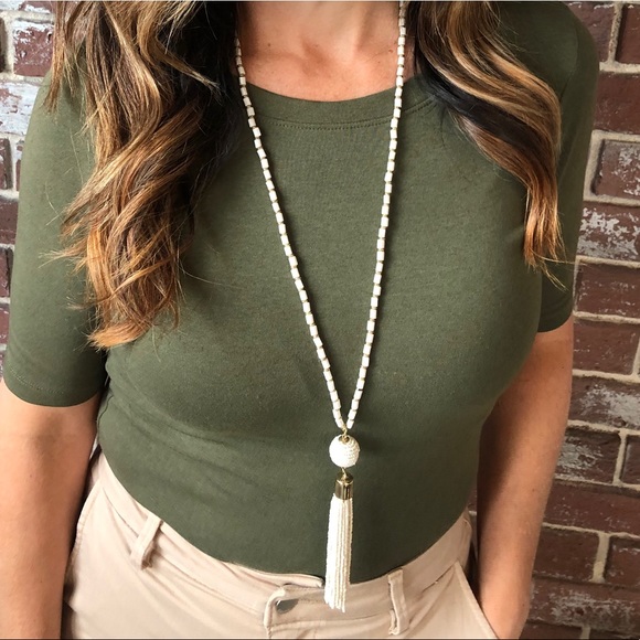 Meet your Posher, Cathy - Picture 1 of 4